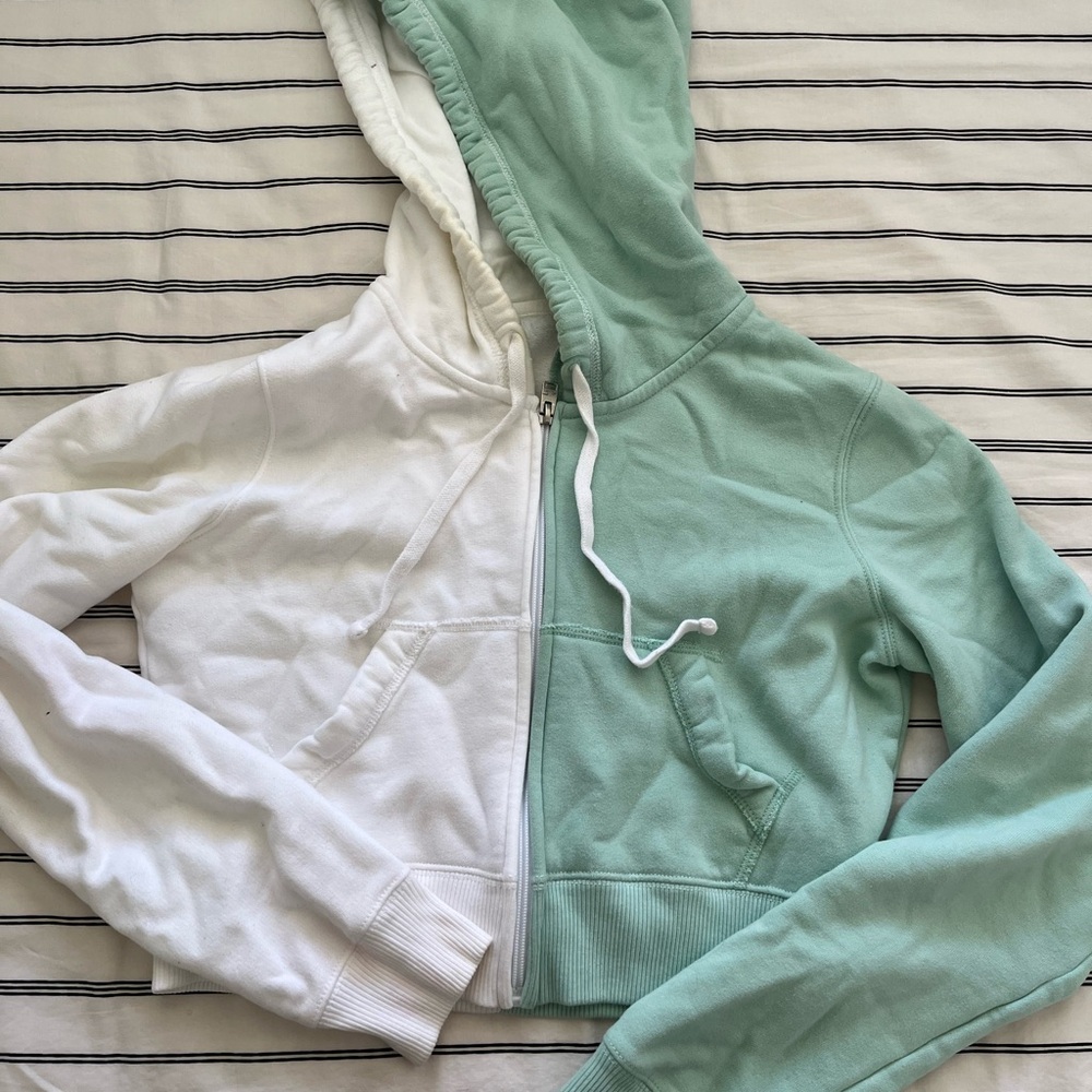 Hollister Cropped hoodie